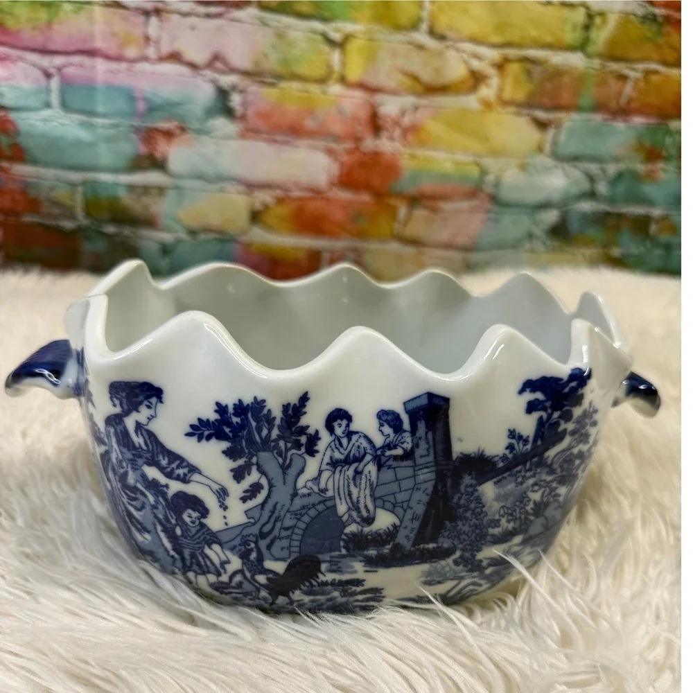 Blue and White Ironstone Transferware Scalloped Rim Bowl Pastoral Scene Vintage